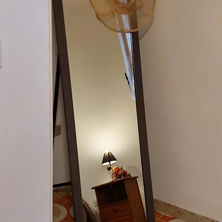 Un Angolo Di Paradiso מרינה סרה